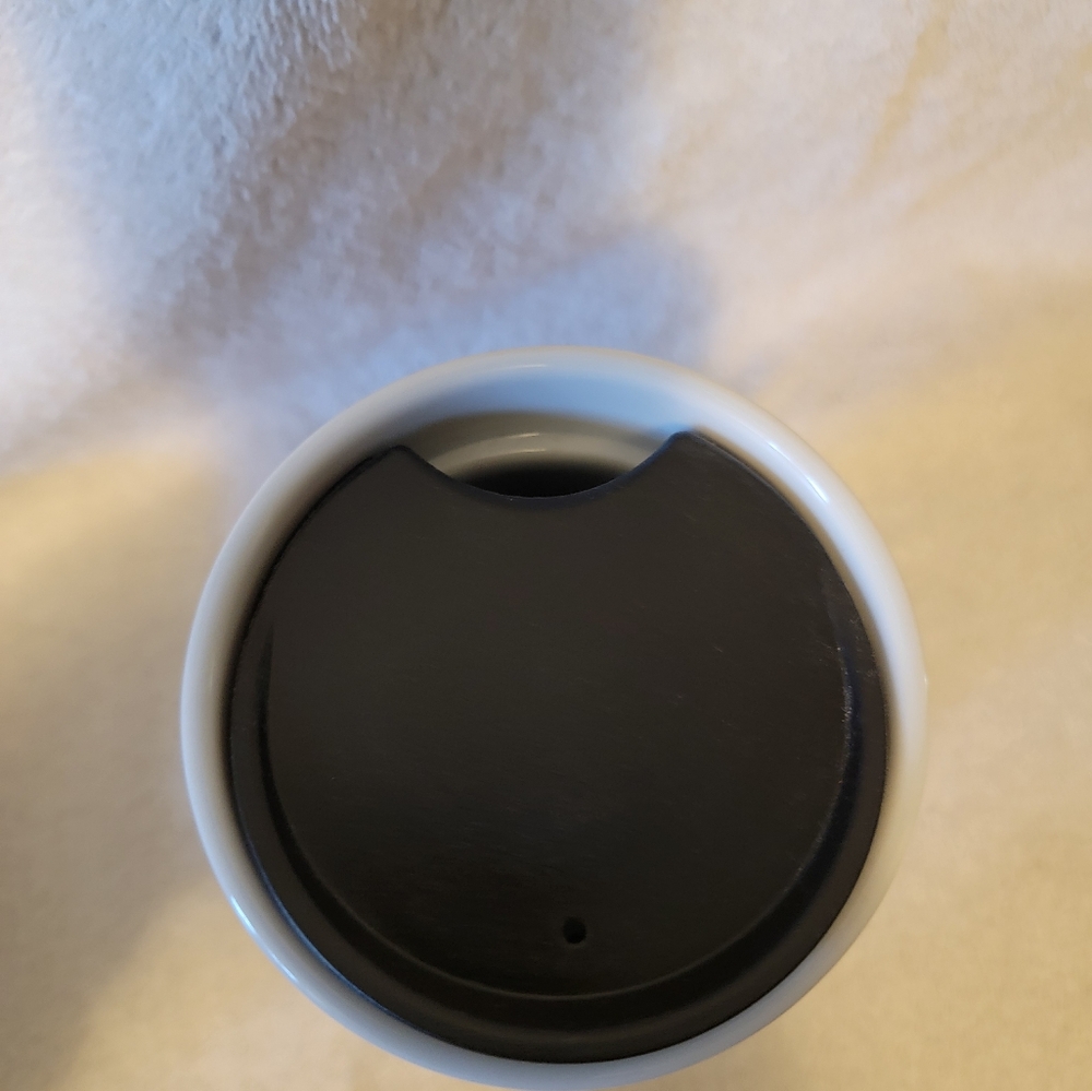2018 Starbucks Blue, Gray and Pink Flowers on a Crematic 12 fl tumber - Picture 7 of 11